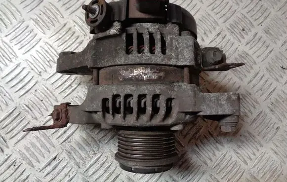Toyota Aygo AB40 Generator/alternator 270600Q180