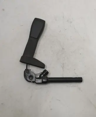 Volvo S60 Front seatbelt buckle R8630467