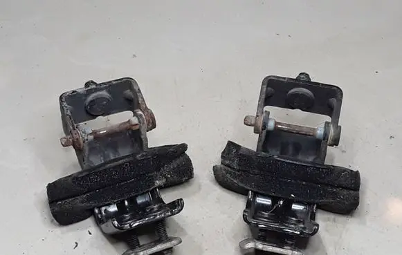 Smart ForTwo I Tailgate/trunk/boot hinge