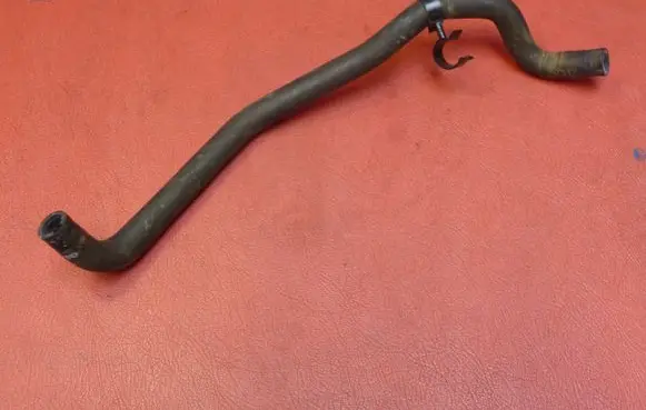 Volvo V40 Engine coolant pipe/hose 31368629