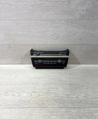 BMW 5 F10 F11 Climate control unit 9233632 0000144648 900252630008