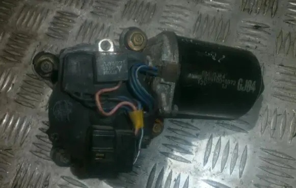 Mazda 323 Wiper motor 8491003972