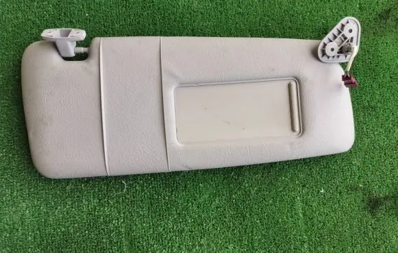 BMW 3 E90 E91 Sun visor 6905983