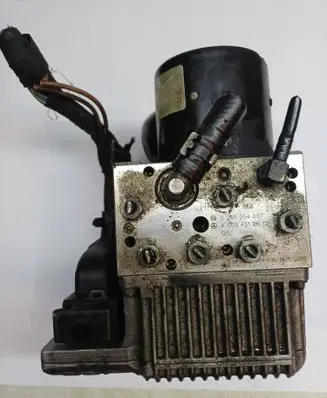 Mercedes-Benz E W211 ABS Pump 0265960059 TD1N06140343 0265254007