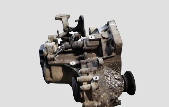 Volkswagen PASSAT B6 Manual 5 speed gearbox KJF