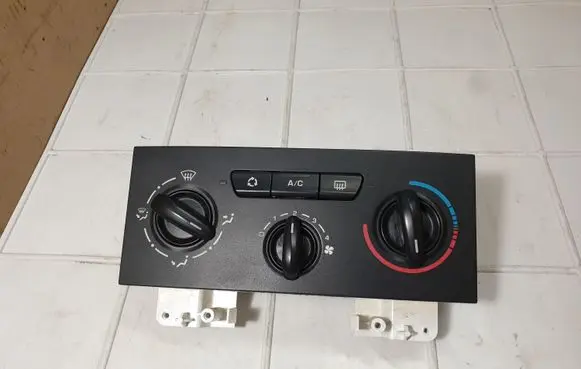 Citroen C4 I Climate control unit B9642 0506