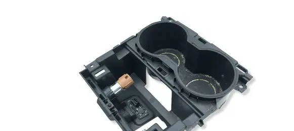 Tesla Model 3 Cup holder front 175553200