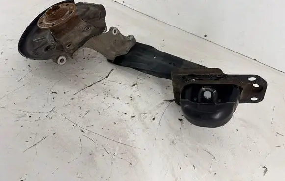 Volkswagen Tiguan Allspace Rear wheel hub spindle/knuckle 5QN505435