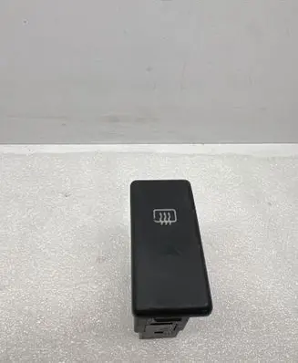 Audi 200 Windscreen/window heater switch 447941503
