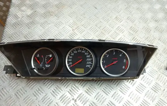 Speedometer (instrument cluster)