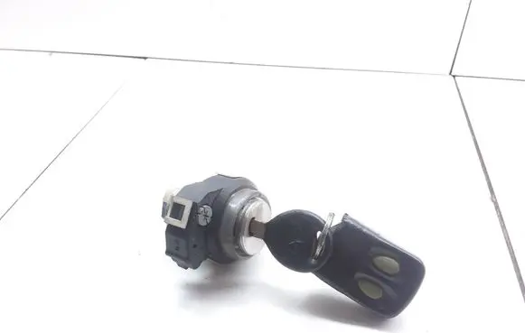 Chrysler Voyager Ignition lock 4685330 23199