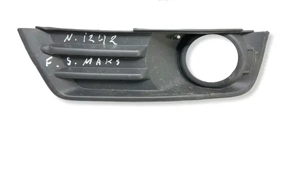 Ford C-MAX I Front fog light trim/grill 3M51R19953AD