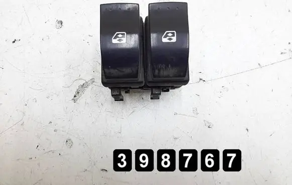 Renault Scenic II - Grand scenic II Electric window control switch 315042B