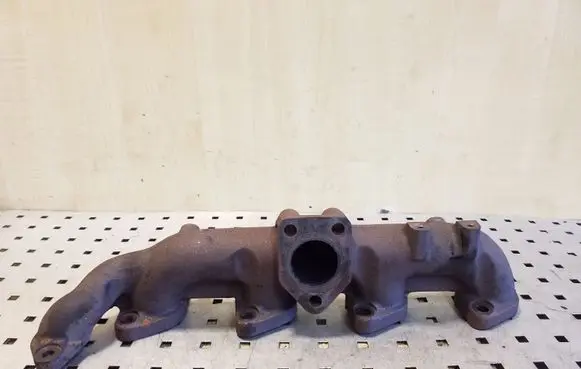KIA Sorento Exhaust manifold