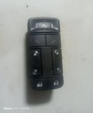Opel Vectra C Electric window control switch 13224057