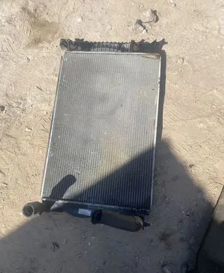 Audi A6 S6 C6 4F Coolant radiator 4f0121251r