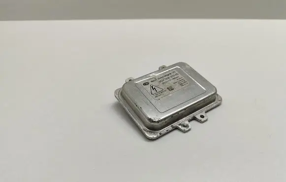 BMW 5 E60 E61 Headlight ballast module Xenon 5DV009000 5DV00900000 D1S