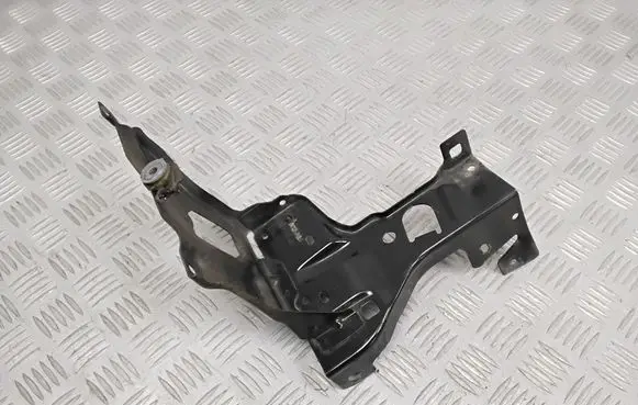 BMW 2 F45 Headlight/headlamp mounting bracket 7302531