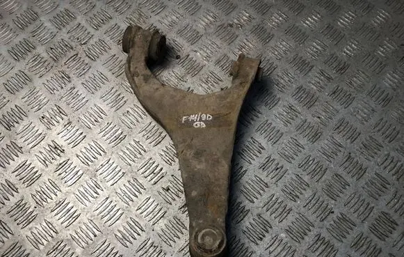 Rear upper control arm/wishbone