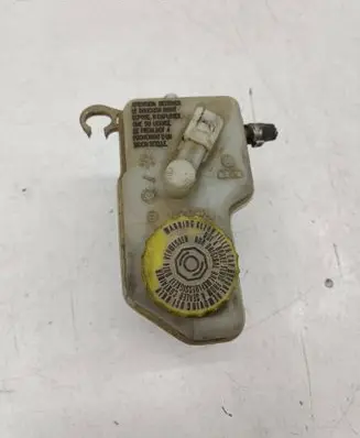 Volkswagen Fox Master brake cylinder 0204221082