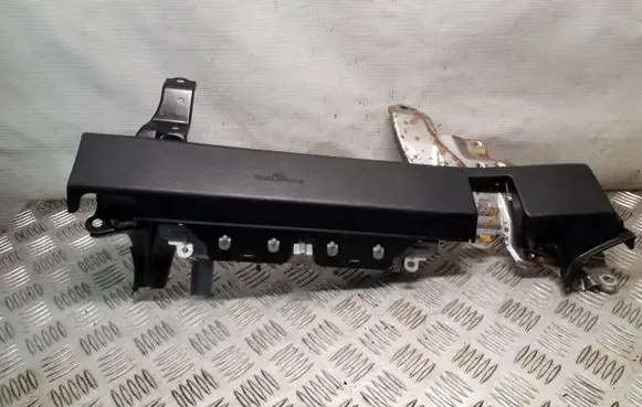 Lexus RX 450H Knee airbag 