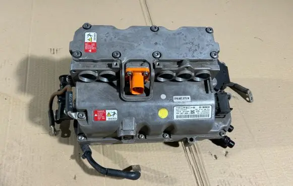 Porsche Cayenne (92A) Voltage converter inverter 97060806008 7PP907080J 7P5907070M