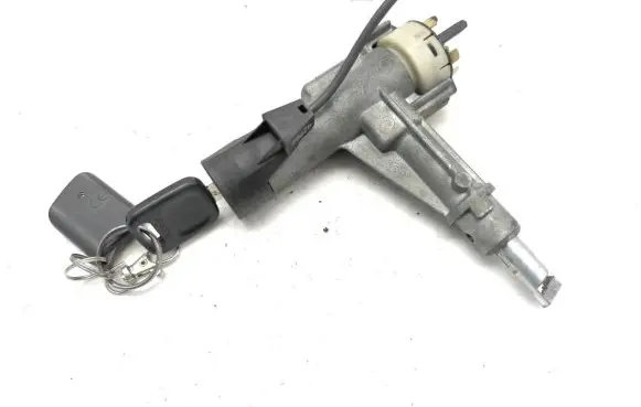 Audi A6 S6 C4 4A Ignition lock 4A0905851E