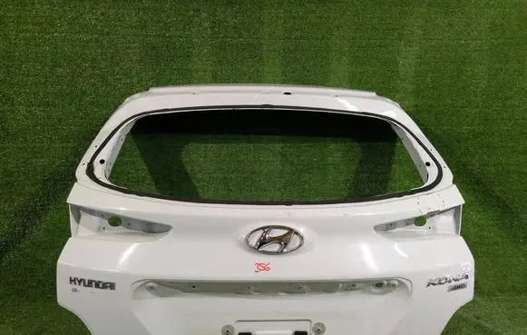 Hyundai Kona I Truck tailgate