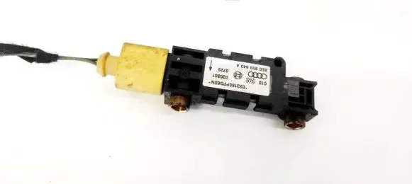 Audi A4 S4 B6 8E 8H Airbag deployment crash/impact sensor 8E0959643A