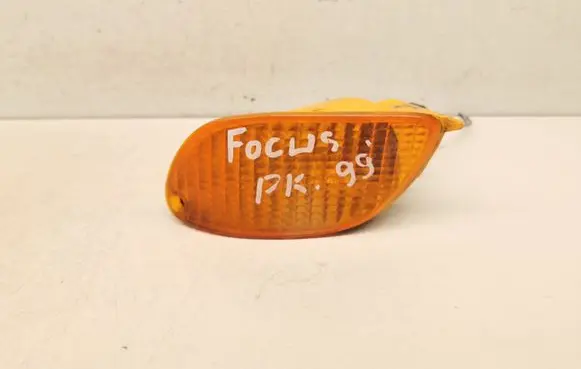 Front indicator light