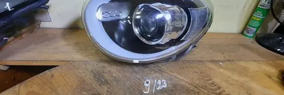 Fiat 500L Headlight/headlamp
