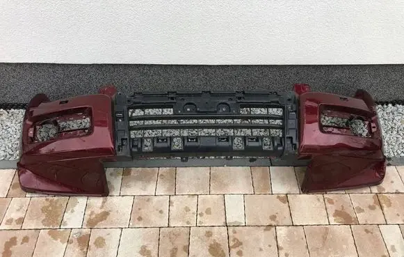 Mitsubishi Pajero Front bumper