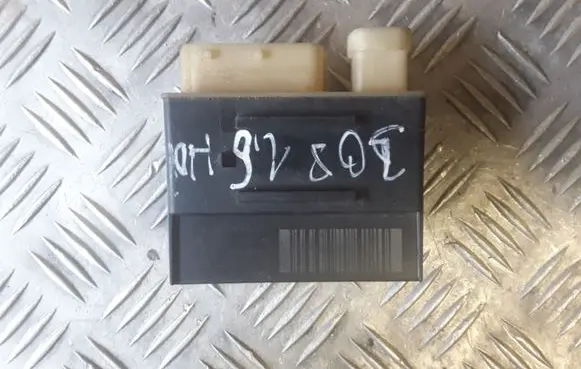 Peugeot 308 Glow plug pre-heat relay 018010953 9662570880