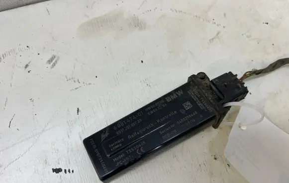 BMW 5 F10 F11 Tire pressure sensor 6881474