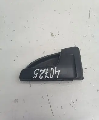 KIA Ceed Front door interior handle 826211H000