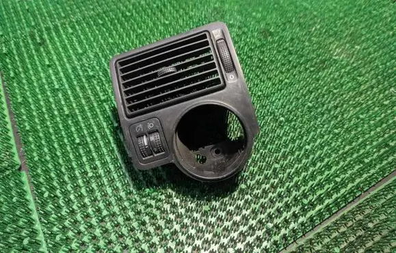 Volkswagen Bora Dashboard side air vent grill/cover trim 1J1815715A