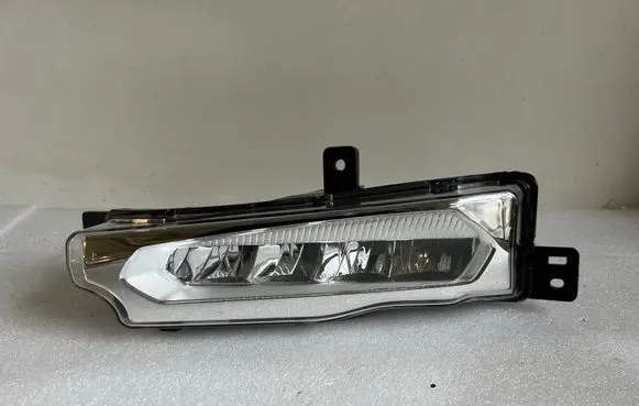 BMW X3 G01 Front fog light 7412527