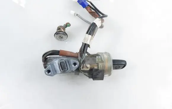 Subaru Forester SG Ignition lock X1T26171