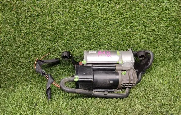 Mercedes-Benz GLC X253 C253 Air suspension compressor/pump A2133200104 10R036089