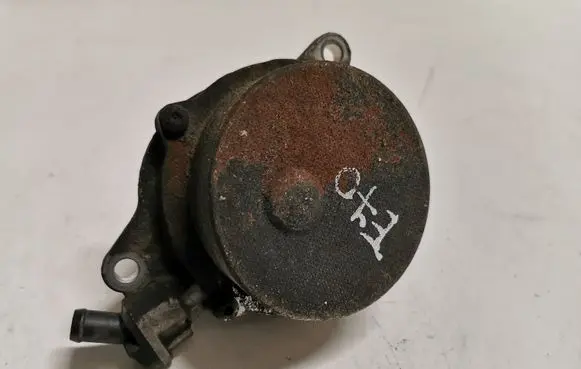 BMW X5 E70 Vacuum pump