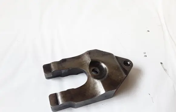 Nissan X-Trail T30 Fuel Injector clamp holder NOCODE