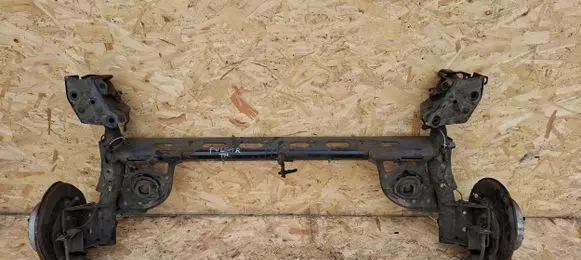 Nissan Pulsar Rear axle beam 