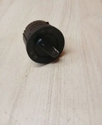 Light switch