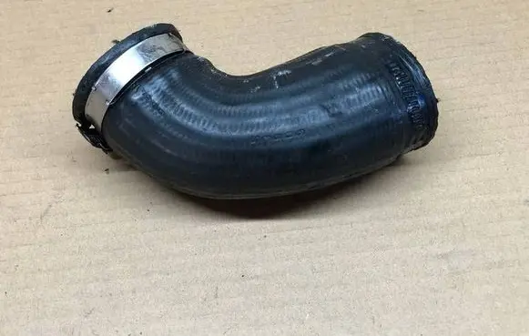 Skoda Octavia Mk2 (1Z) Intercooler hose/pipe 1K0145762GK
