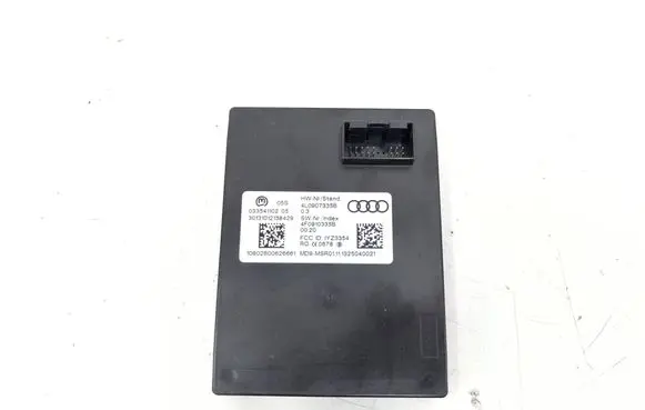 Audi Q7 4L Keyless (KESSY) go control unit/module 4L0907335B