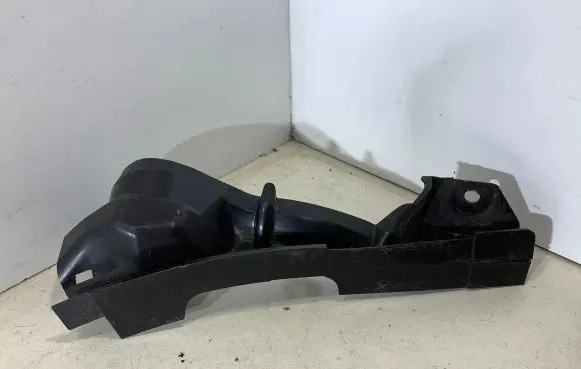 Audi A6 S6 C7 4G Fender mounting bracket 4G0805234