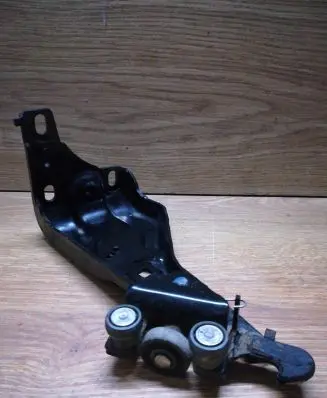 Peugeot 807 Sliding door check strap stopper 