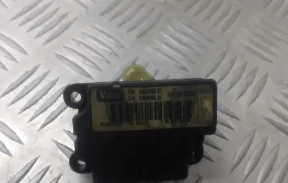 Opel Vectra C A/C air flow flap actuator/motor 006969A