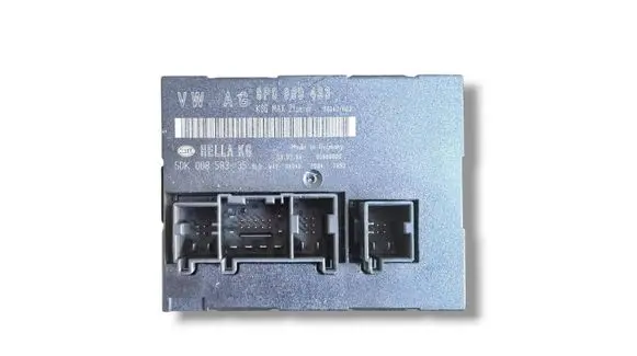Audi A3 S3 8P Comfort/convenience module 5DK008583-35 8P0959433
