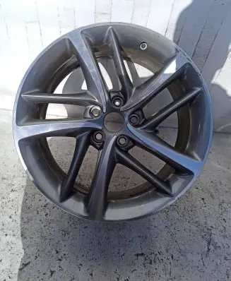 MG HS R18 alloy rim 
